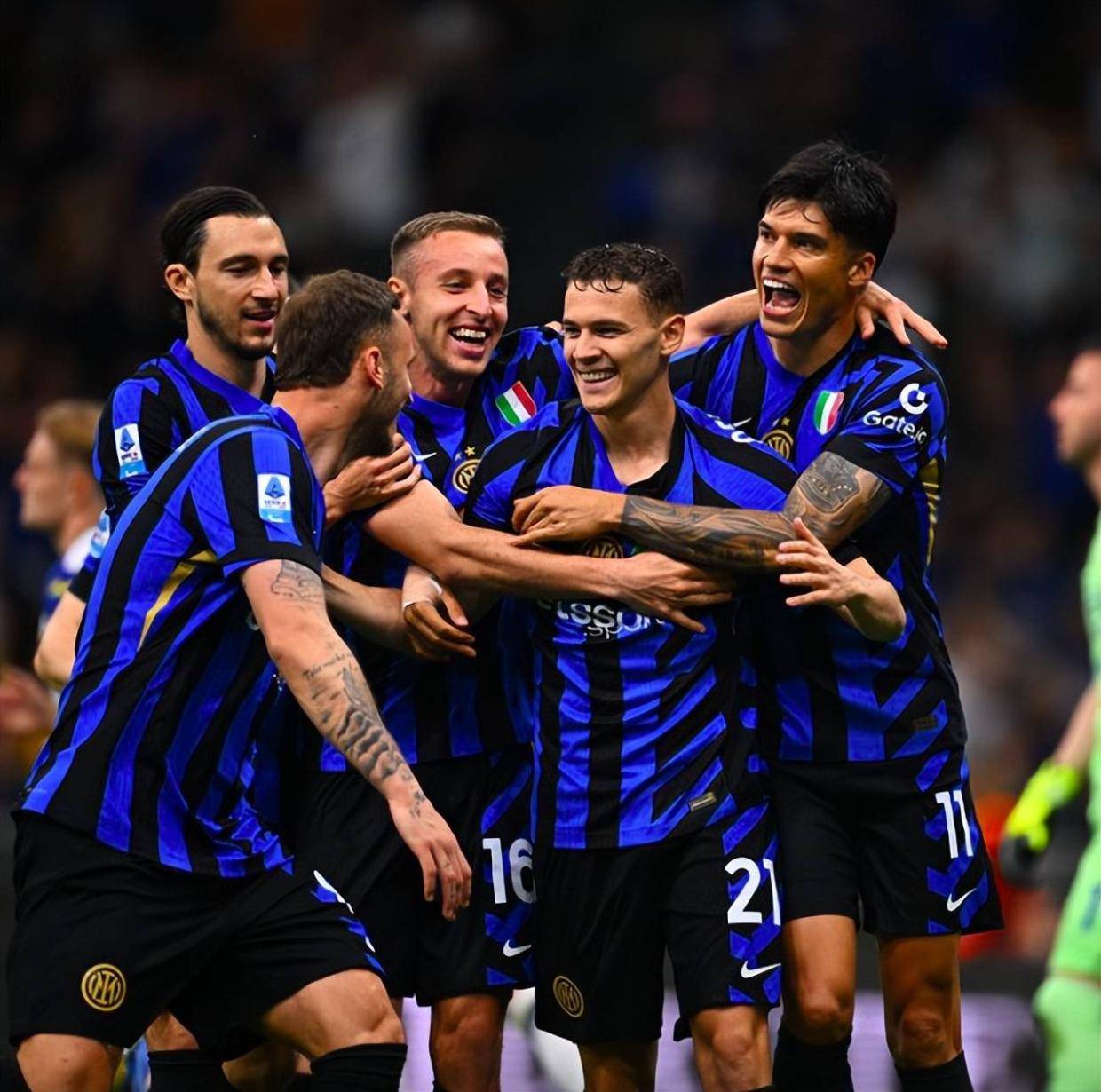 豪门悲喜夜：阿森纳1-2创耻辱纪录 国米1-0 巴萨2-1逆转7分领跑